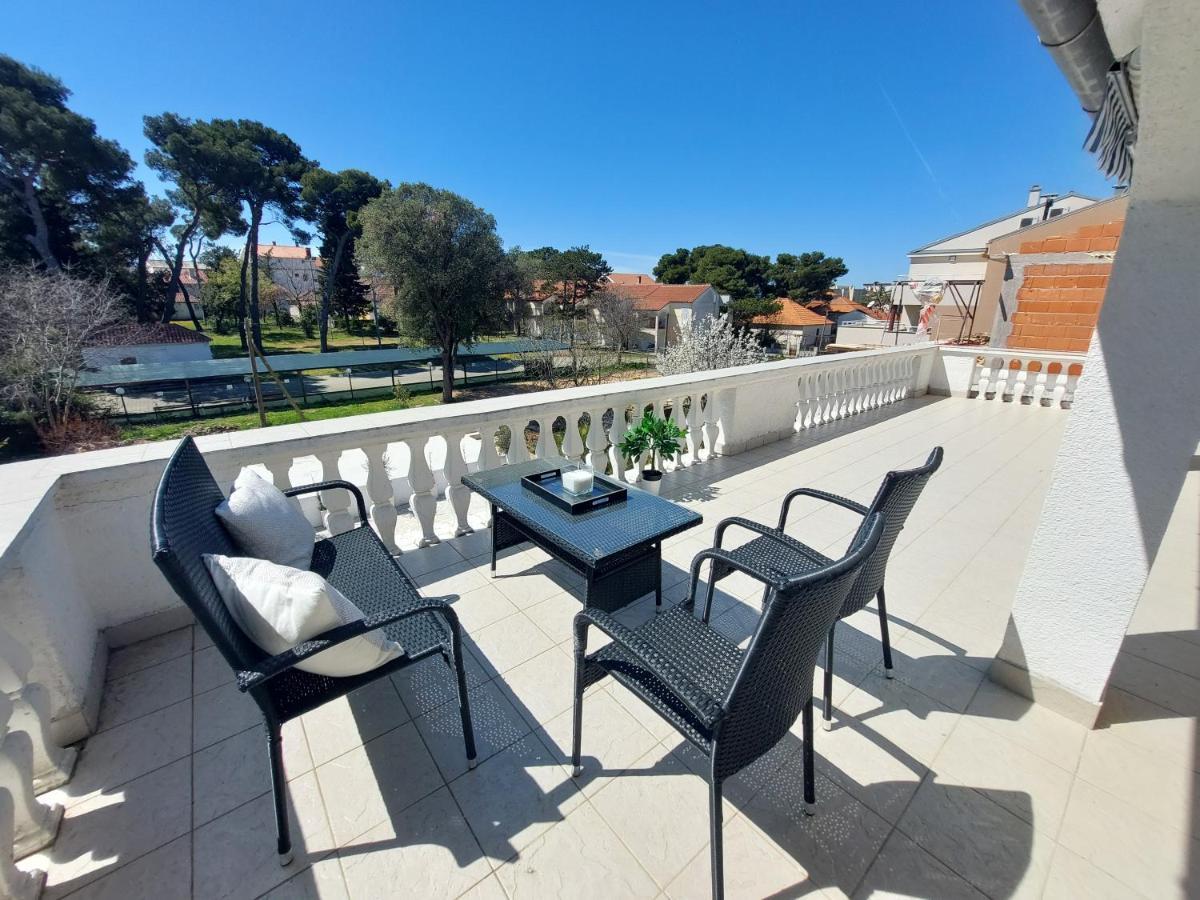 Appartement Casa Blanca, Biograd Na Moru Extérieur photo